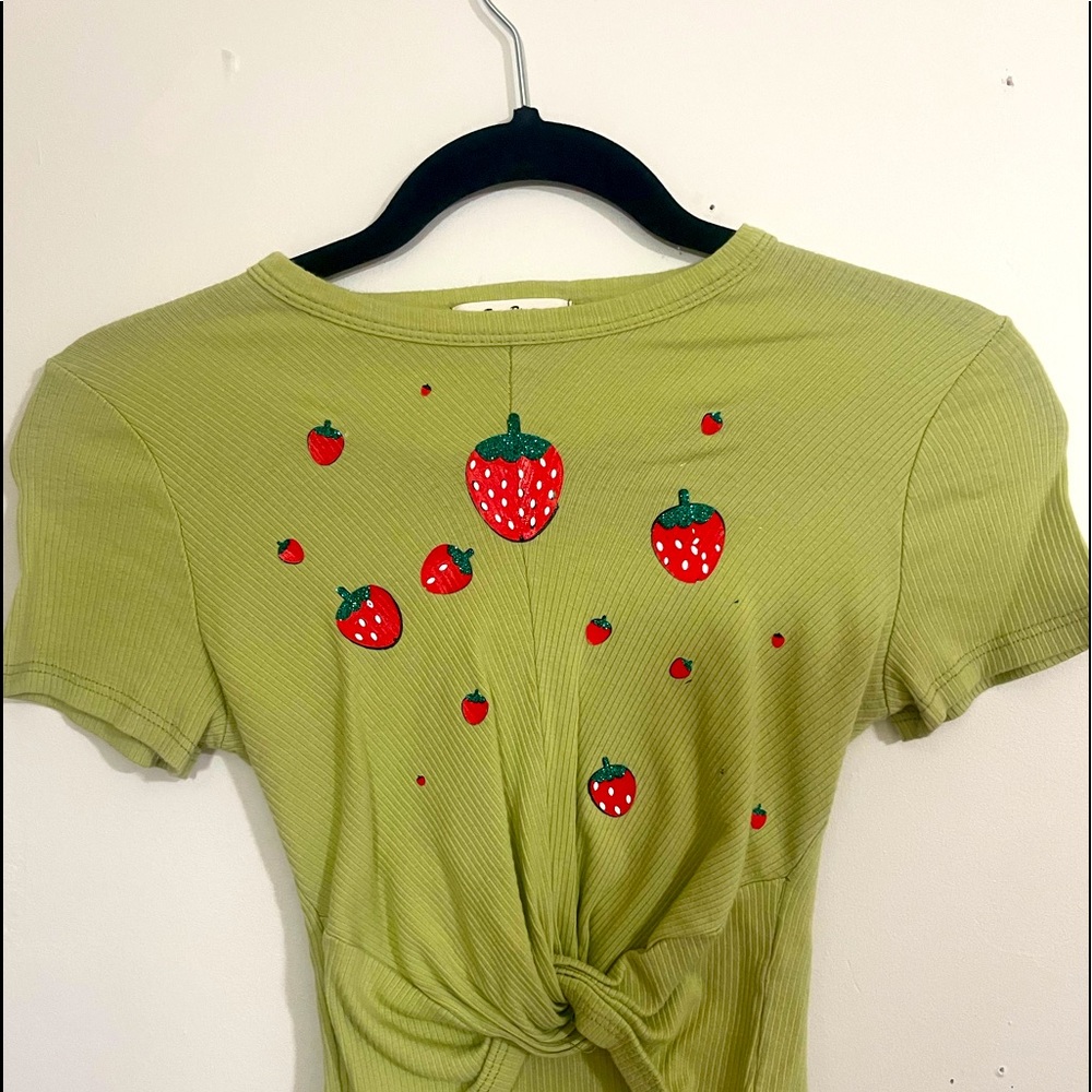 Strawberry green crop top